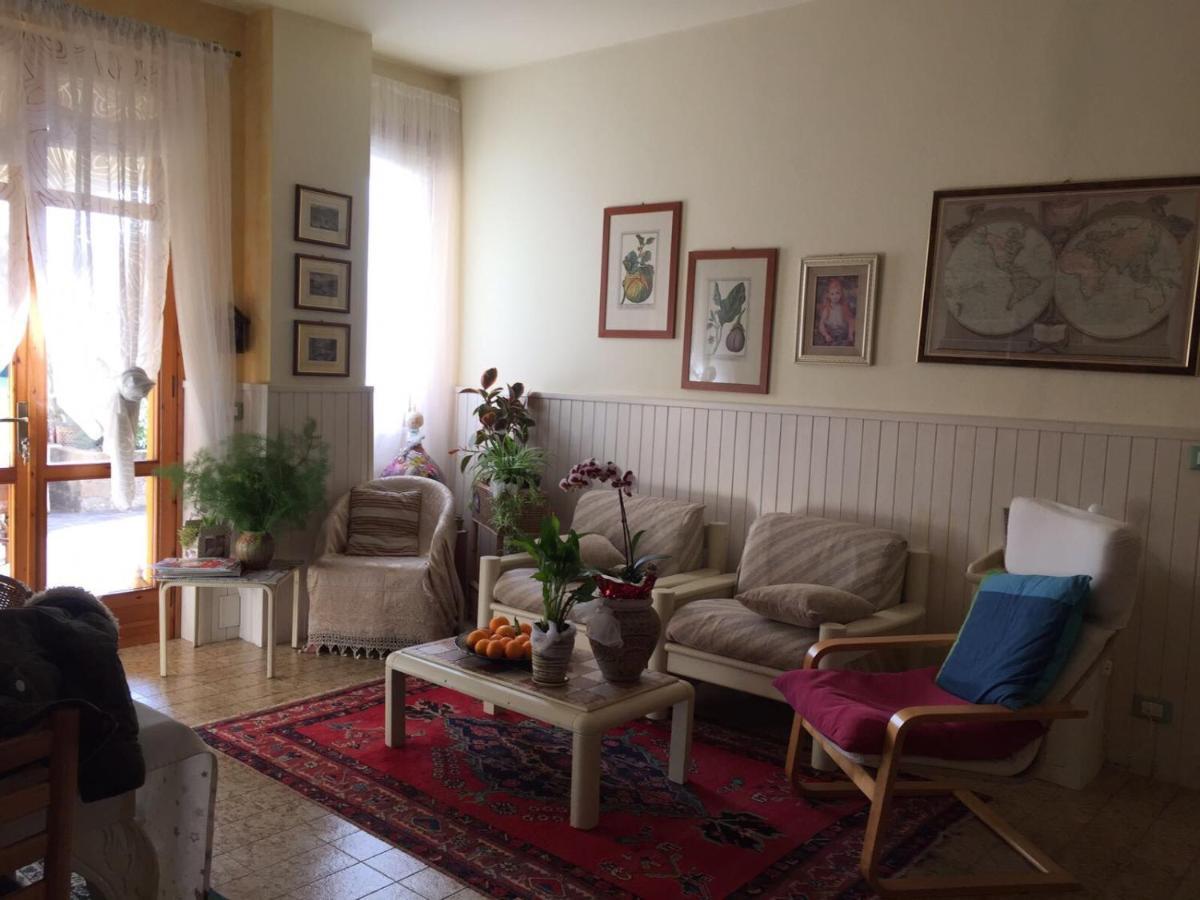 B & B Da Giusy Corte Franca Exterior foto