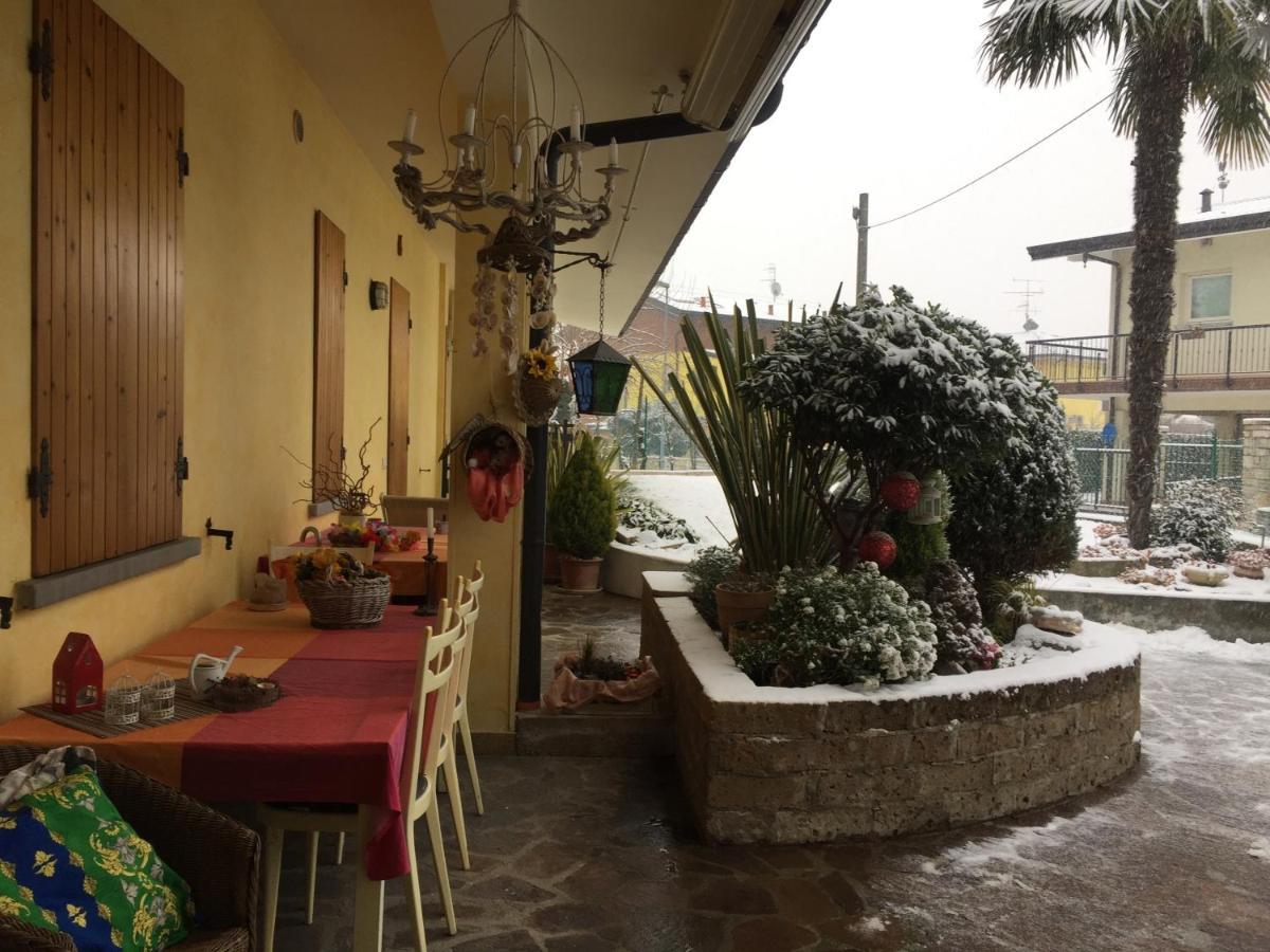 B & B Da Giusy Corte Franca Exterior foto